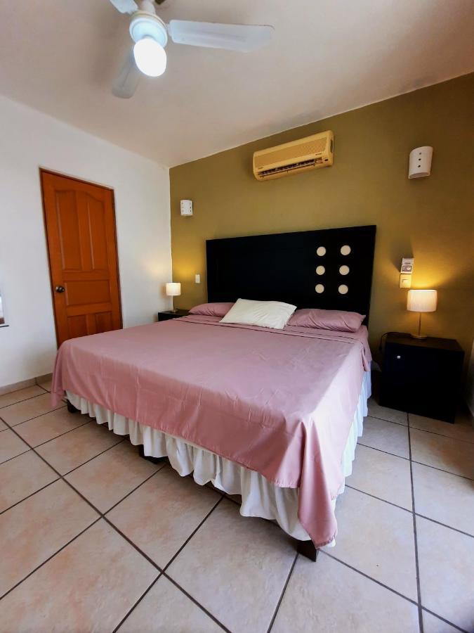 Hacienda Real Suits Ixtapa Ixtapa  Ngoại thất bức ảnh